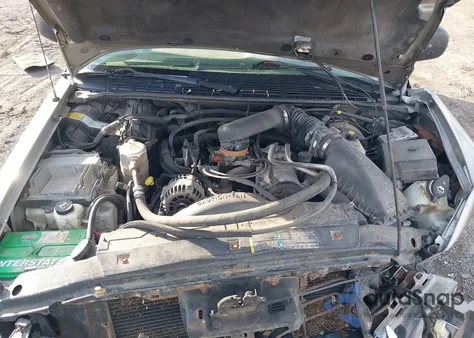 2002 Chevrolet Blazer Ls из США, поврежденный, VIN 1GNDT13W52K232896